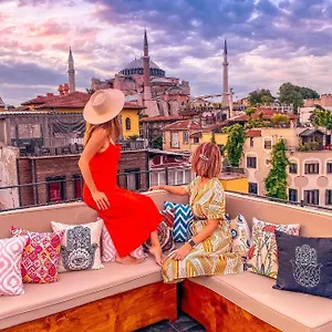 Otel Henna, İstanbul