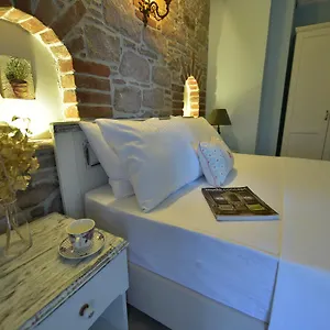 Cunda Butik Otel Ayvalı